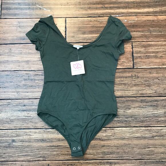 Short Sleeve Bodysuit Green - Picture 4 of 4